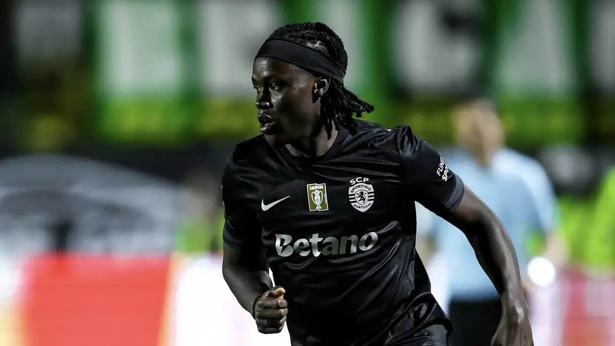 Geovany Quenda regressou à competição 127 dias depois, ajudando os leões no Estrela da Amadora - Sporting