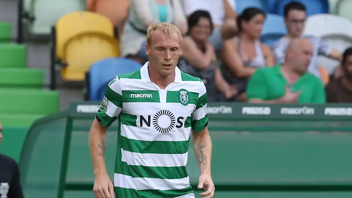 Jérémy Mathieu brilhou no Sporting, mas lamenta não ter jogado no clube do coração