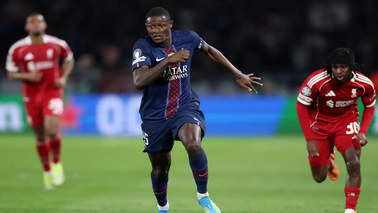 Nuno Mendes mais perto das "meias" ! Ex Sporting triunfa no PSG - Liverpool