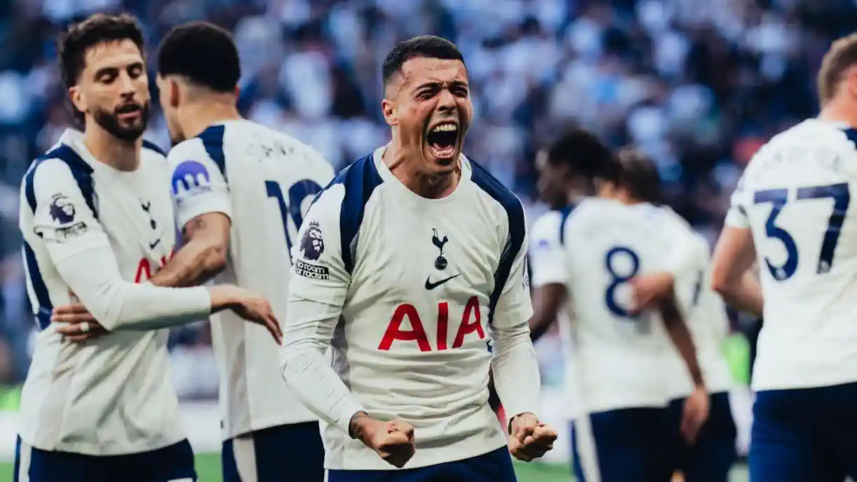 Tottenham de Pedro Porro e João Palhinha deixou escapar a vitória nos instantes finais frente ao Brighton (2-2) e continua em perigo na Premier League