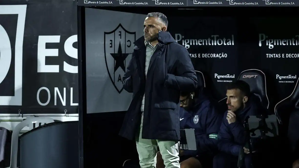 Rui Borges fez o rescaldo do Estrela da Amadora - Sporting e optou por deixar José Mourinho sem resposta, analisando a partida dos leões