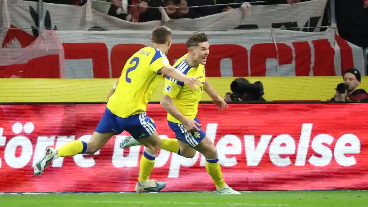 Gyökeres faz das suas e 'agarra' Mundial! Ex Sporting herói no Suécia - Polónia (vídeo)