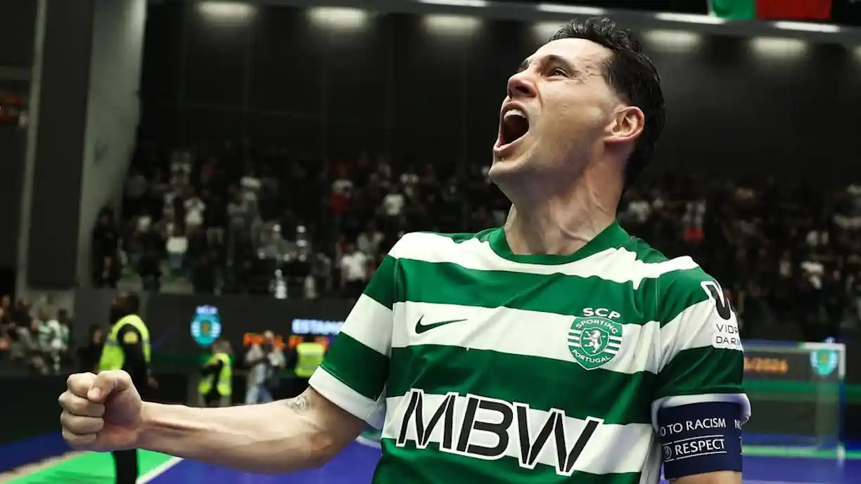 Exclusivo Leonino sobre Alex Merlim confirmado; Saiba próximo passo da carreira do ala do Sporting