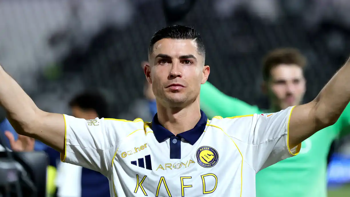 Cristiano Ronaldo envolvido em confusão com adversário após vitória do Al Nassr (Vídeo)