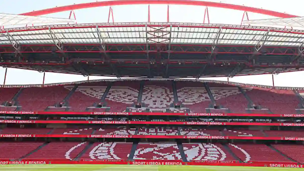 Sporting perde com o Benfica na Luz (3-1) e fica a 11 pontos das águias