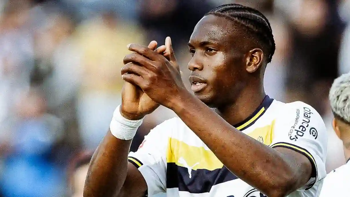 Milhões pedidos pelo Famalicão continua a afastar Ibrahima Ba do Sporting