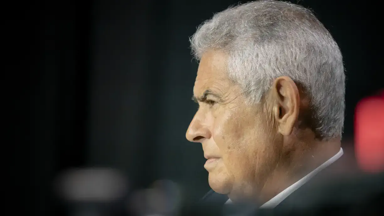 Luís Filipe Vieira, antigo presidente do Benfica, foi uma das personalidades que marcou presença na bancada do Jamor e foi insultado pelos adeptos do Sporting