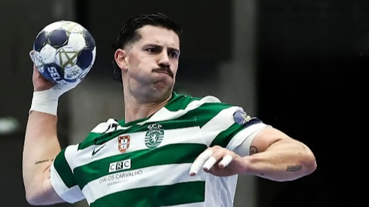 Sporting perde na Dinamarca e falha acesso às meias finais da Liga dos Campeões de andebol