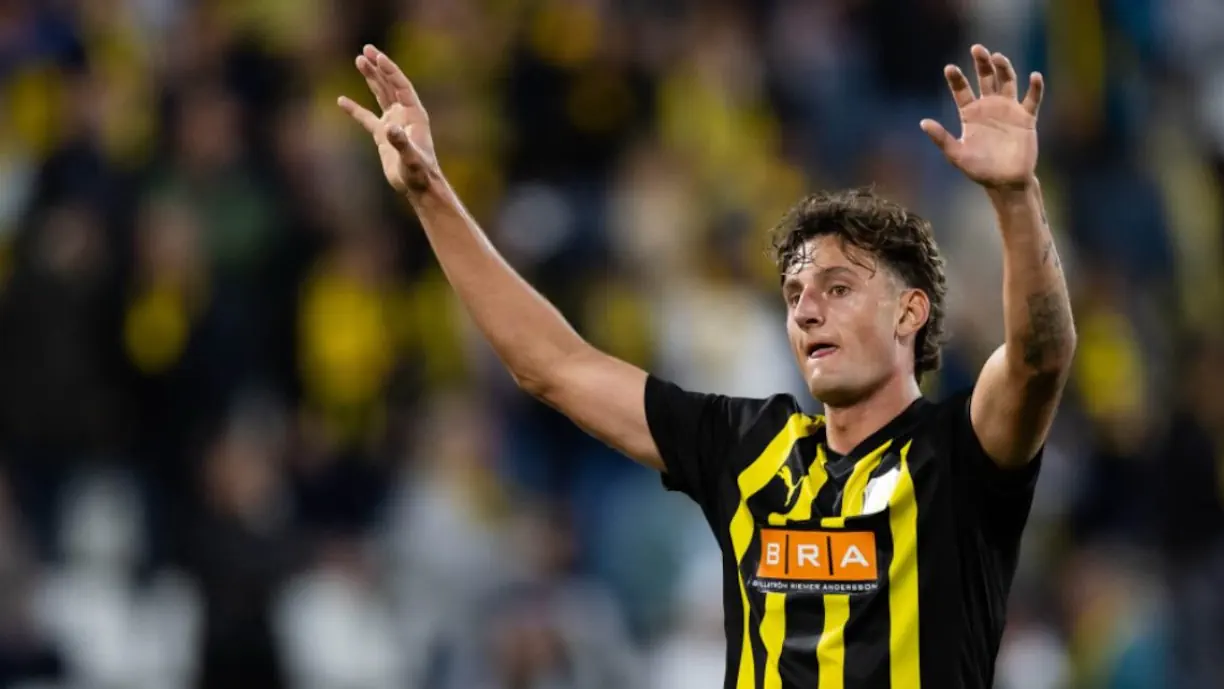 Um dos nomes que ganha cada vez mais força em Alvalade é o de Silas Andersen, médio do BK Häcken que estava referenciado pelo scouting do Sporting desde abril