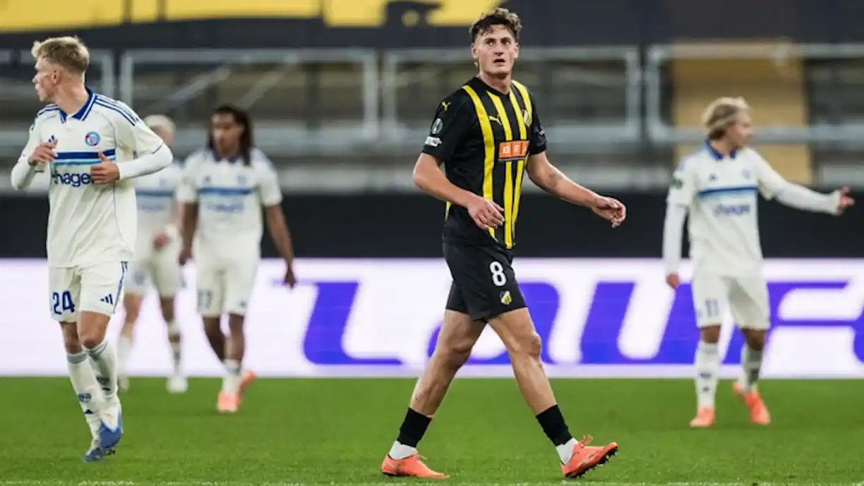 Depois das chegadas já asseguradas de Rodrigo Zalazar, Pedro Lima e Issa Doumbia, Sporting avançou de forma decisiva por Silas Andersen