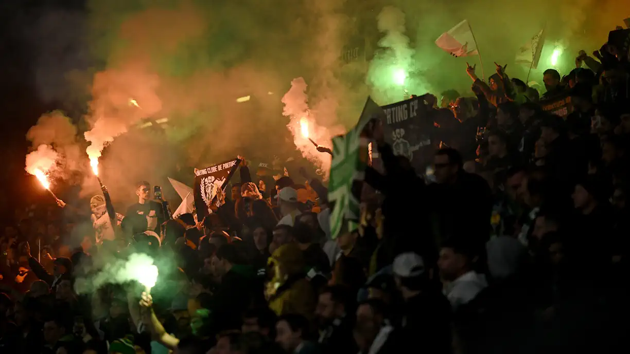 Sporting castigado após jogo com o Rio Ave; Insultos ao Benfica e não só valem estouro na conta