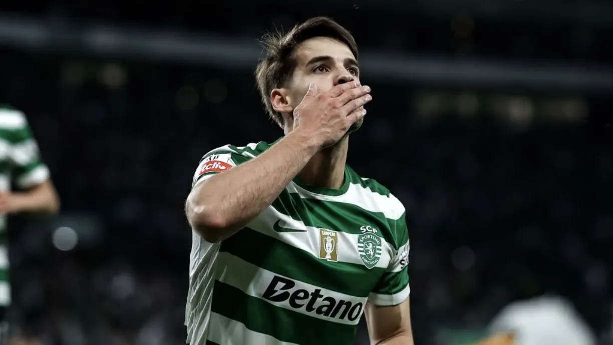 Sporting toma decisão das grandes sobre futuro de Daniel Bragança