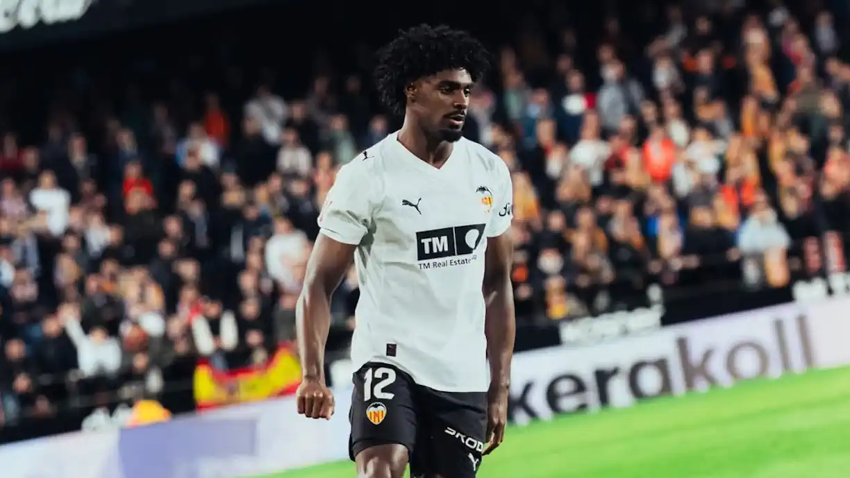 Thierry Correia admitiu que gostava de voltar ao Sporting no futuro, piscando o olho a Rui Borges numa altura em que termina contrato com o Valencia
