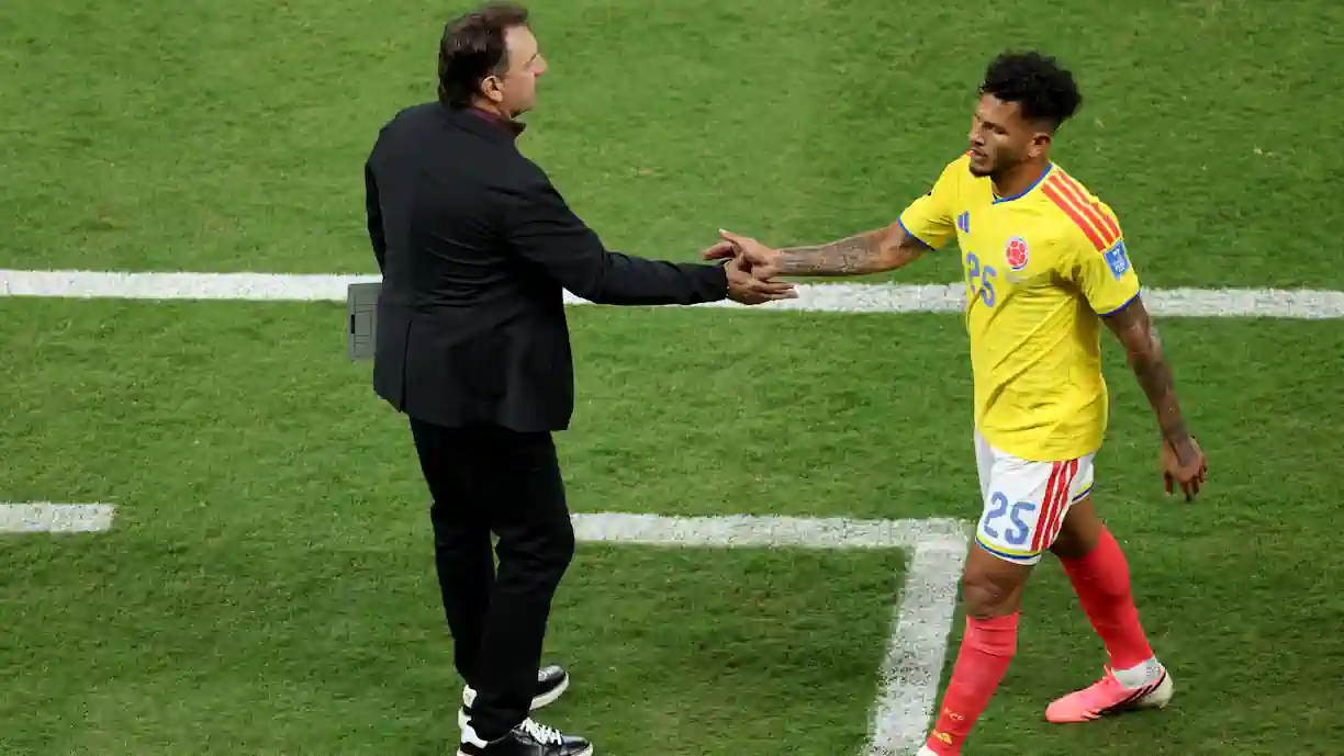 Num grupo partilhado com Portugal, Luis Suárez foi titular pela Colômbia no embate frente à seleção do Congo