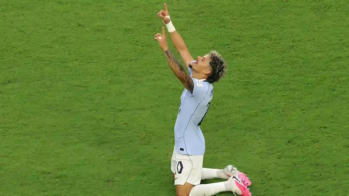 Na partida entre Uruguai e Arábia Saudita no Mundial, Maxi Araújo estabeleceu o empate no jogo na passagem do minuto 80