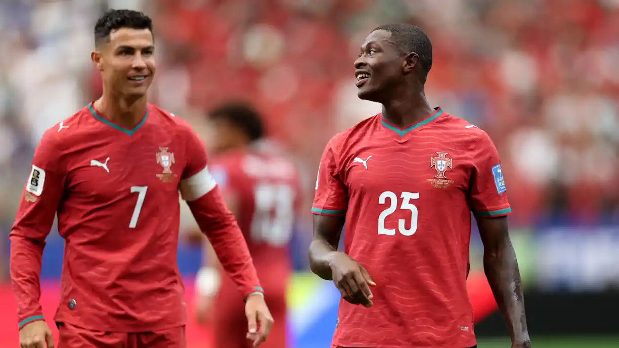 Com Nuno Mendes a estrear-se a marcar em Mundiais, o jogador formado no Sporting abordou o tema Cristiano Ronaldo