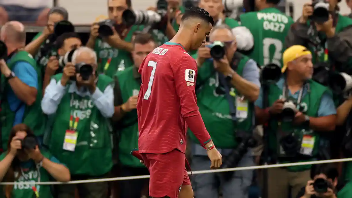 Despedida inglória para Cristiano Ronaldo! Astro diz adeus aos Mundiais após Portugal - Espanha