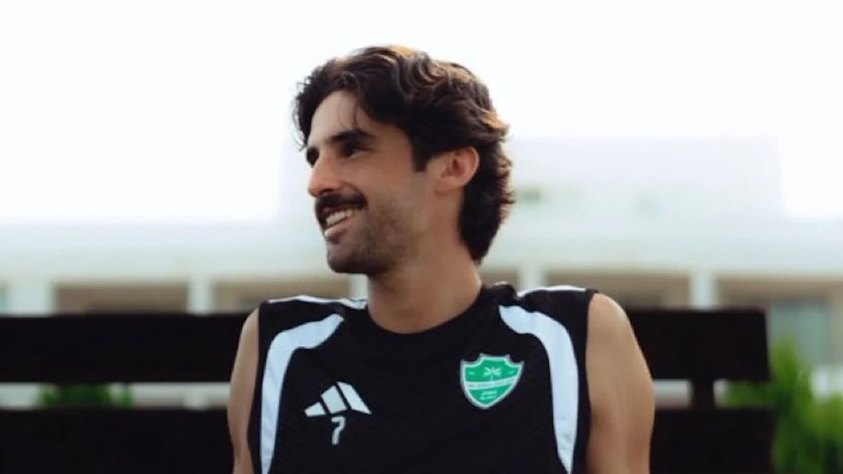 Vítor Pereira, antigo treinador do Porto entre 2011 e 2013, pode ser o novo técnico do Al Ahli, novo clube de Trincão