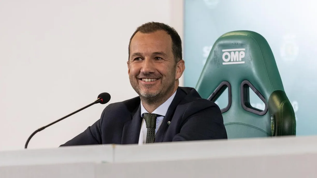 Oficial! Sporting contrata 2 laterais apontados como potenciais melhores do mundo