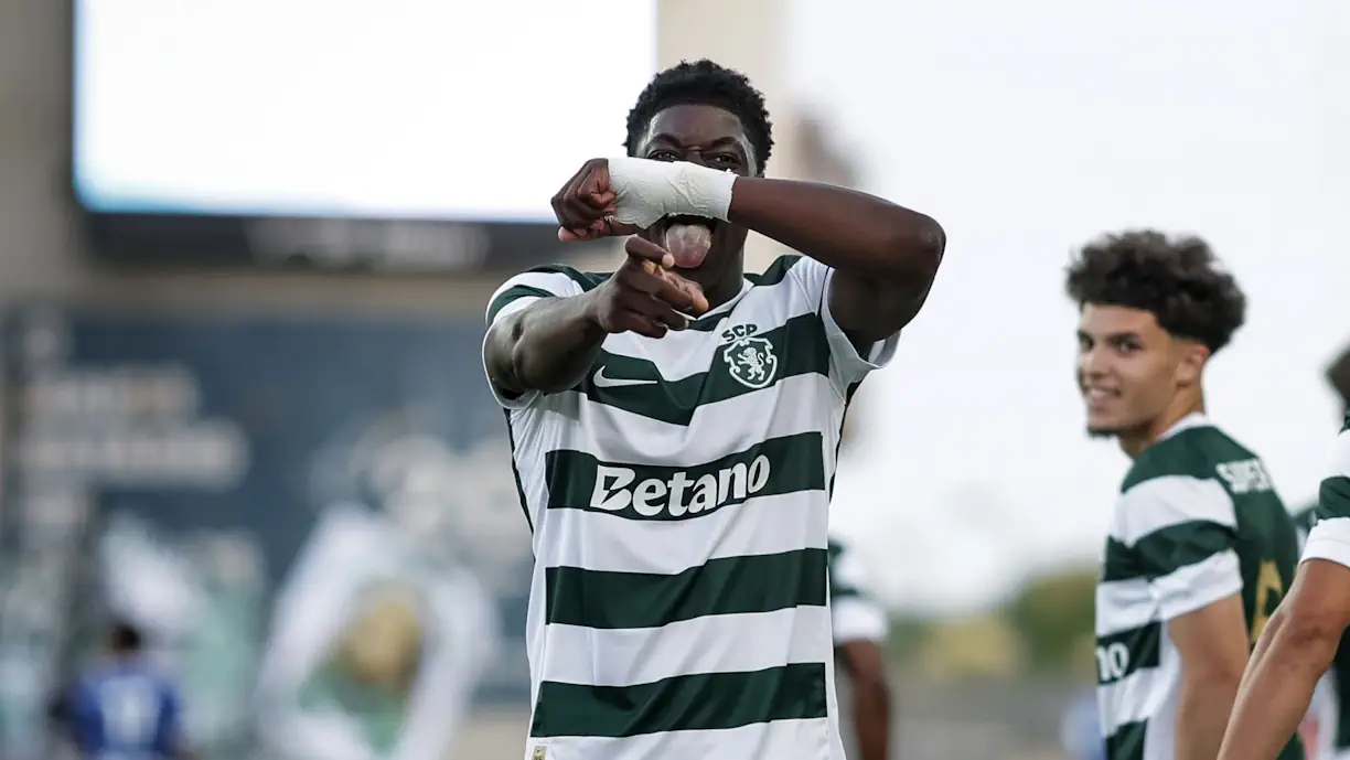 Sporting venceu, esta segunda-feira, dia 20 de julho, o Estrasburgo por 7-0, no Estádio Algarve, no segundo jogo de preparação aberto aos adeptos
