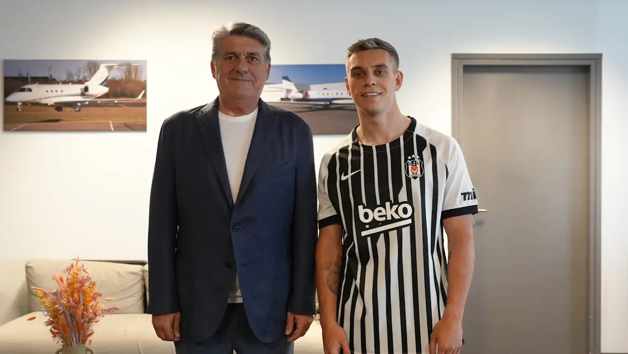Oficial! Trossard ruma ao Besiktas e Arsenal fica com via verde para comprar alvo do Sporting