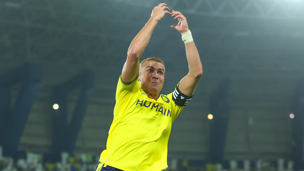 Cristiano Ronaldo marcou na vitória frente ao Al Taawoun e tornou-se no melhor marcador da história do Al Nassr na Liga saudita