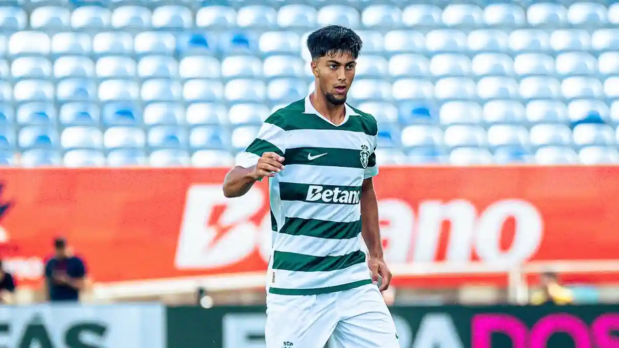 Sporting B saiu derrotado da deslocação ao terreno do Penafiel, por 2-0, em partida da terceira jornada da Liga 2; Eduardo Felicíssimo cometeu erro crasso