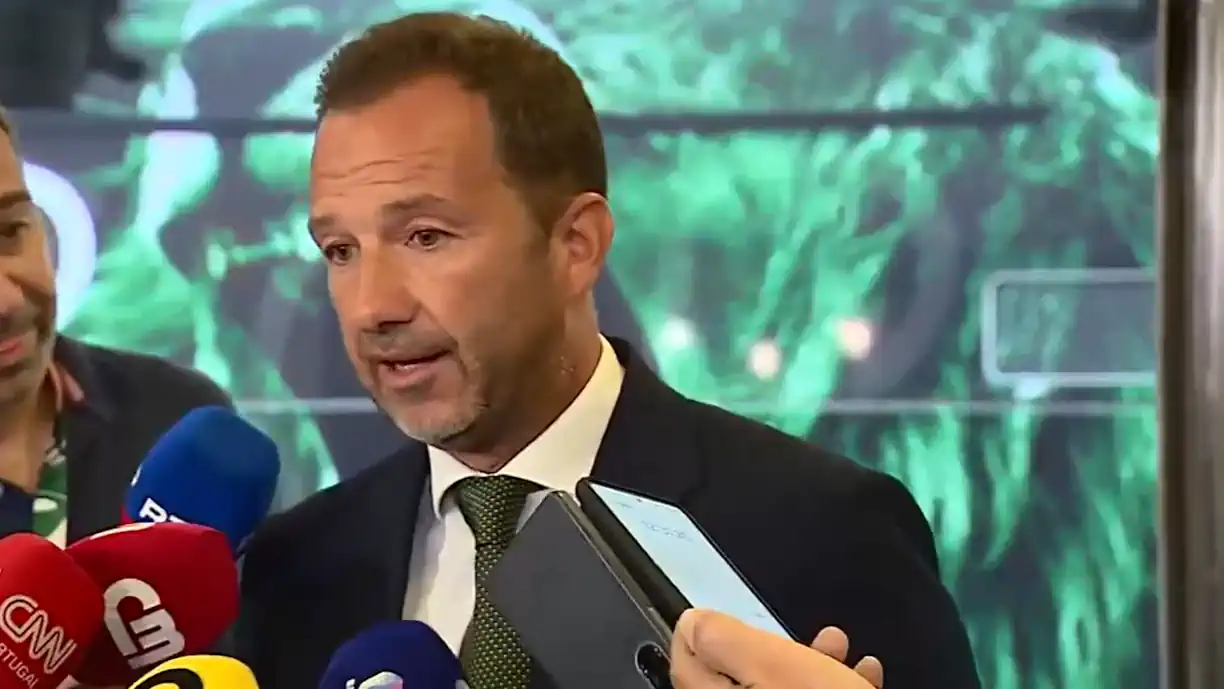 Frederico Varandas abordou vários dossiês do mercado do Sporting e começou por garantir a continuidade de Luis Suárez, além da ida de Palhinha para o Benfica