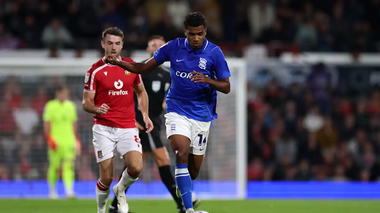 Exclusivo Leonino - Sporting tem Jhon Solís referenciado e acompanha médio colombiano do Birmingham City desde a época passada