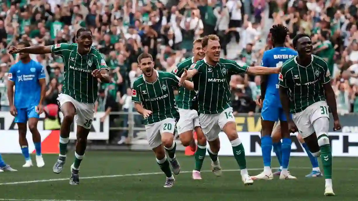 Karim Coulibaly está na lista de jogadores acompanhados pelo Sporting para o centro da defesa. O jovem de apenas 19 anos pertence aos quadros do Werder Bremen