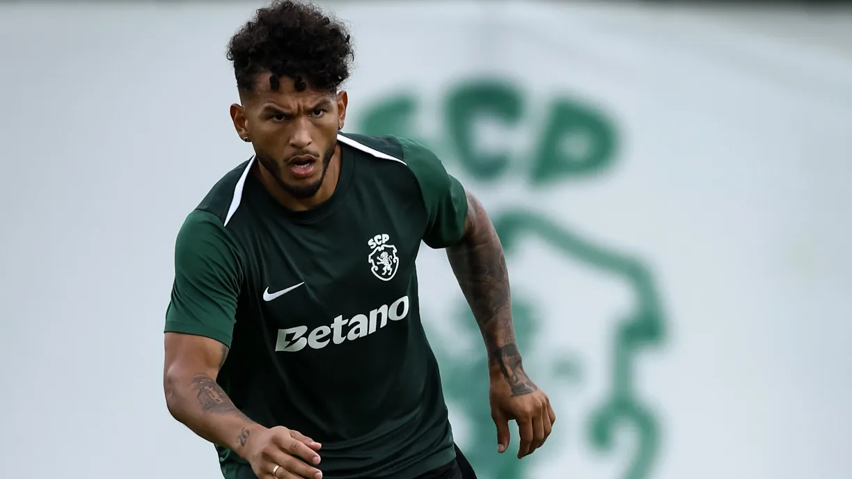 Luis Suárez continua no centro dos rumores de mercado e Sporting começa a sentir pressão externa para vender o jogador