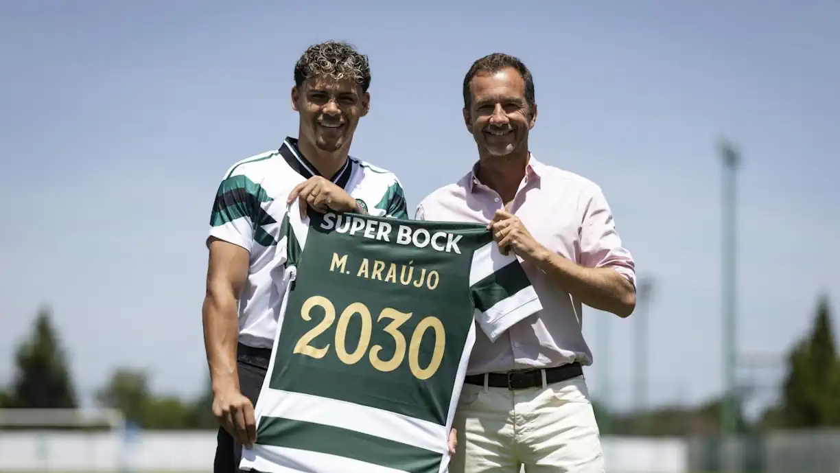 Oficial! Maxi Araújo renovou contrato com o Sporting até junho de 2030, mantendo uma cláusula de rescisão fixada nos 80 milhões de euros