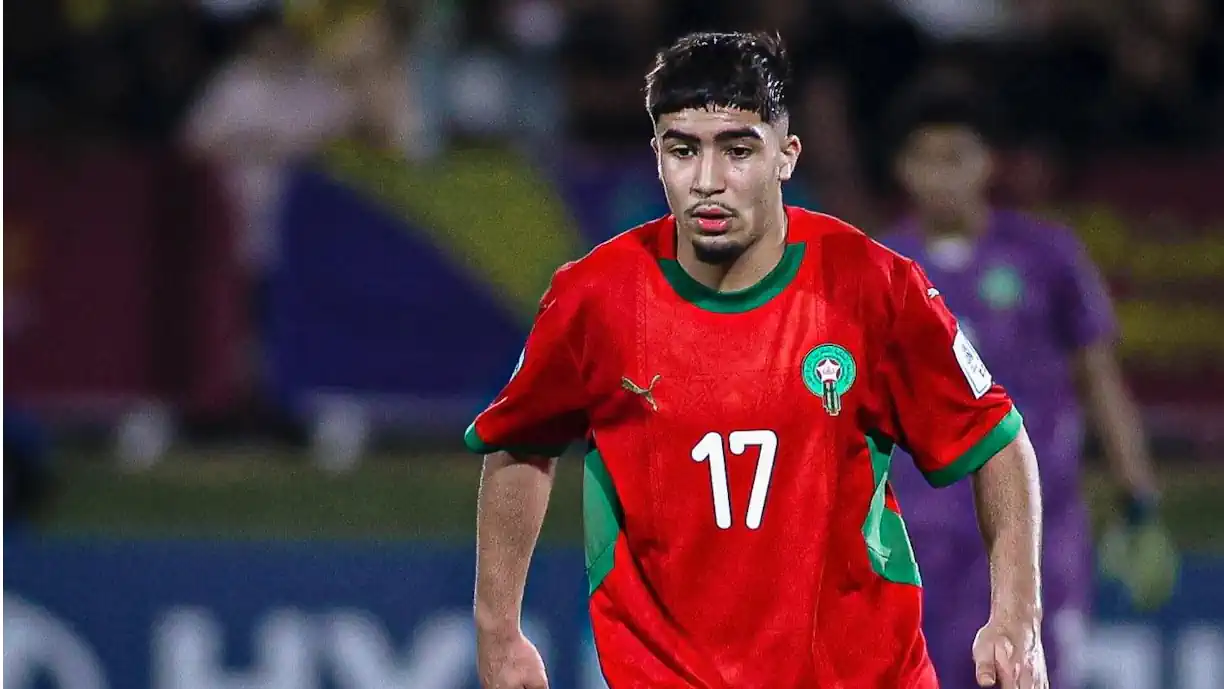 Moncef Zekri é o lateral-esquerdo escolhido pelo Sporting para reforçar o plantel de Rui Borges e fechar este mercado