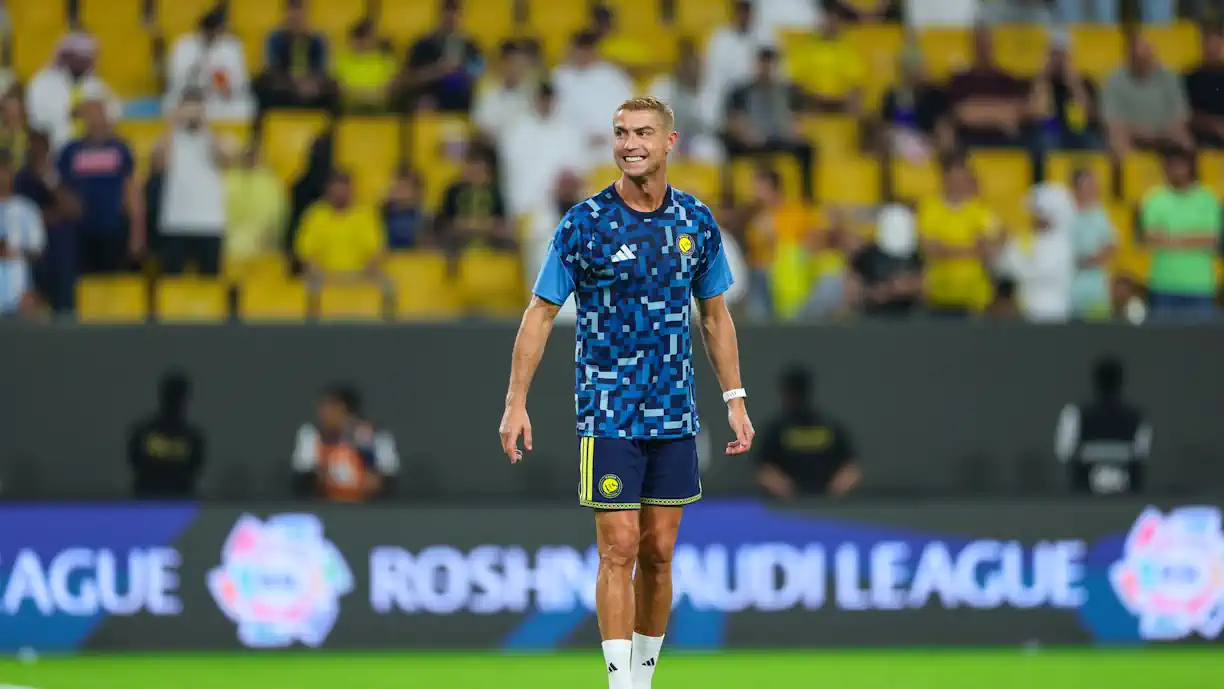Avançado com 20 golos pela seleção do Brasil mais perto de ir para a liga de Cristiano Ronaldo