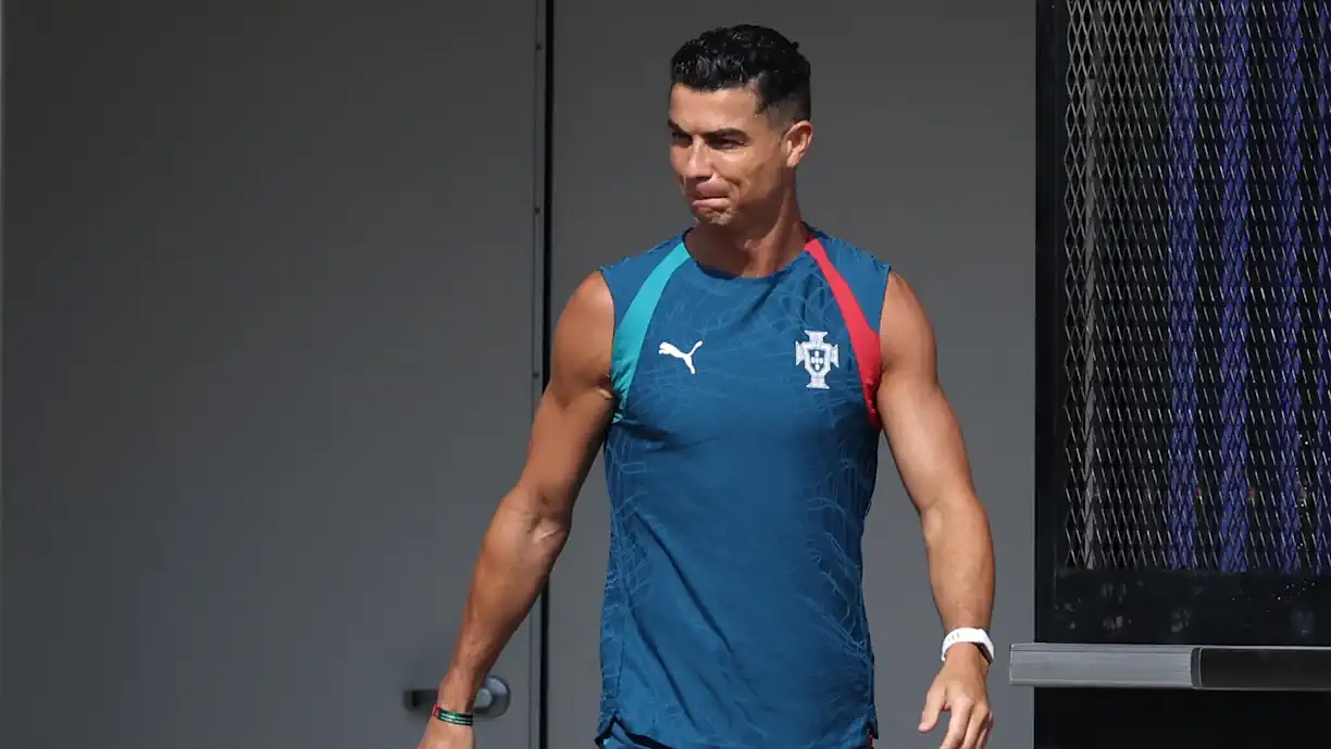 Oficial! Emblema de Cristiano Ronaldo garante ala português por empréstimo