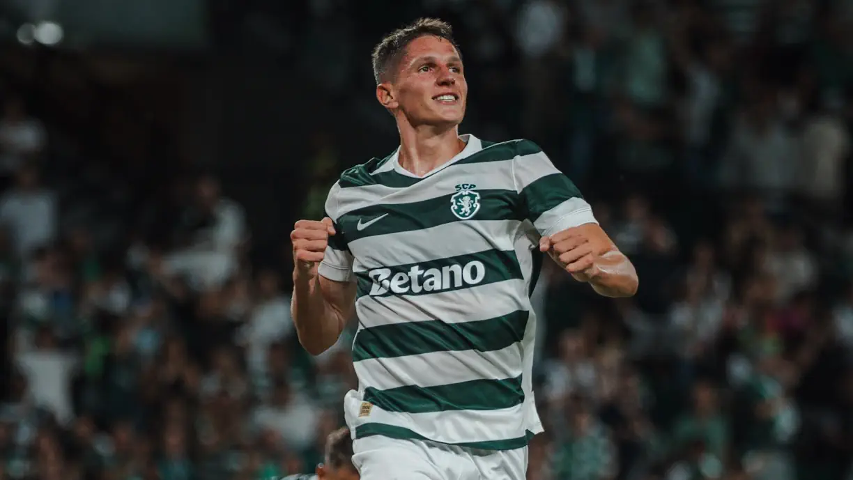 Sergi Altimira chegou ao Sporting com a responsabilidade de suceder a Morten Hjulmand no meio-campo e tem correspondido