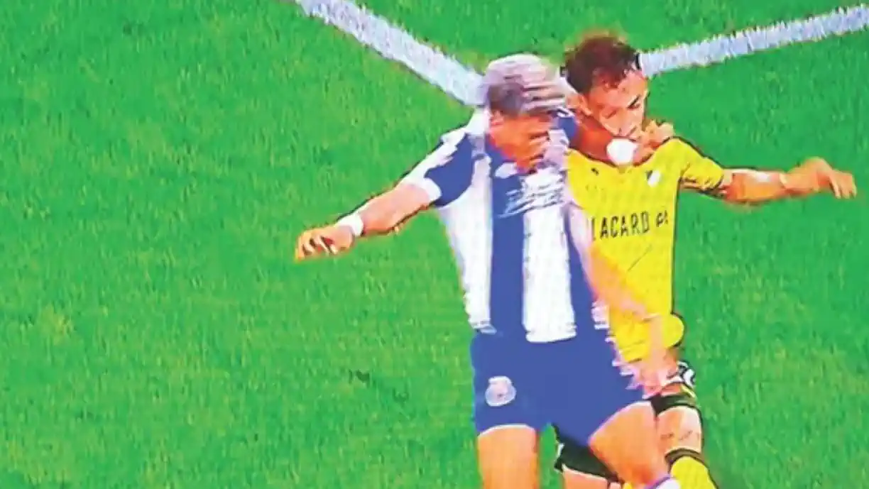 Jorge Coroado considera que William Gomes devia ter sido expulso no encontro entre Porto e Moreirense, da quinta jornada da Liga
