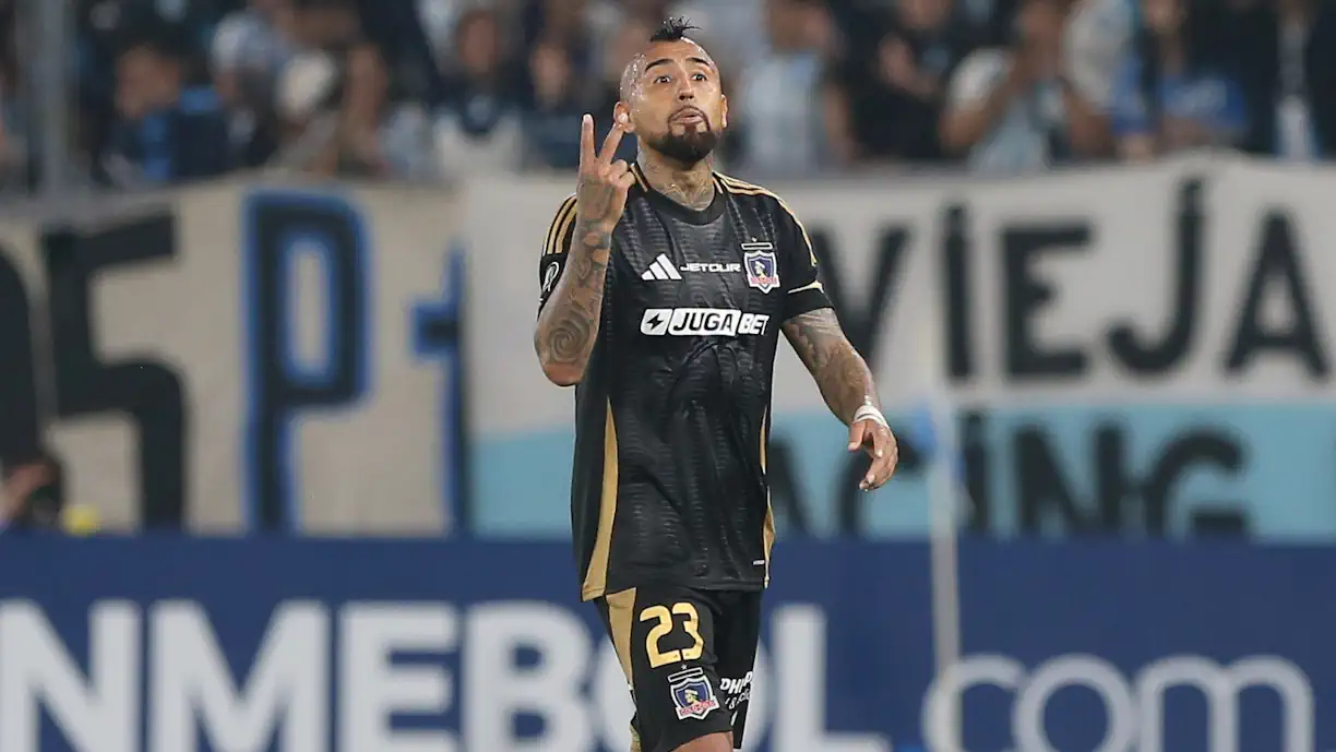 Arturo Vidal arrasa Jesus na polémica com Cristiano Ronaldo: "Vergonha" (Vídeo)