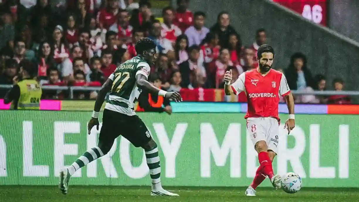 Sporting acaba multado em milhares de euros pela deslocação a Braga e Moutinho é um dos 'culpados'