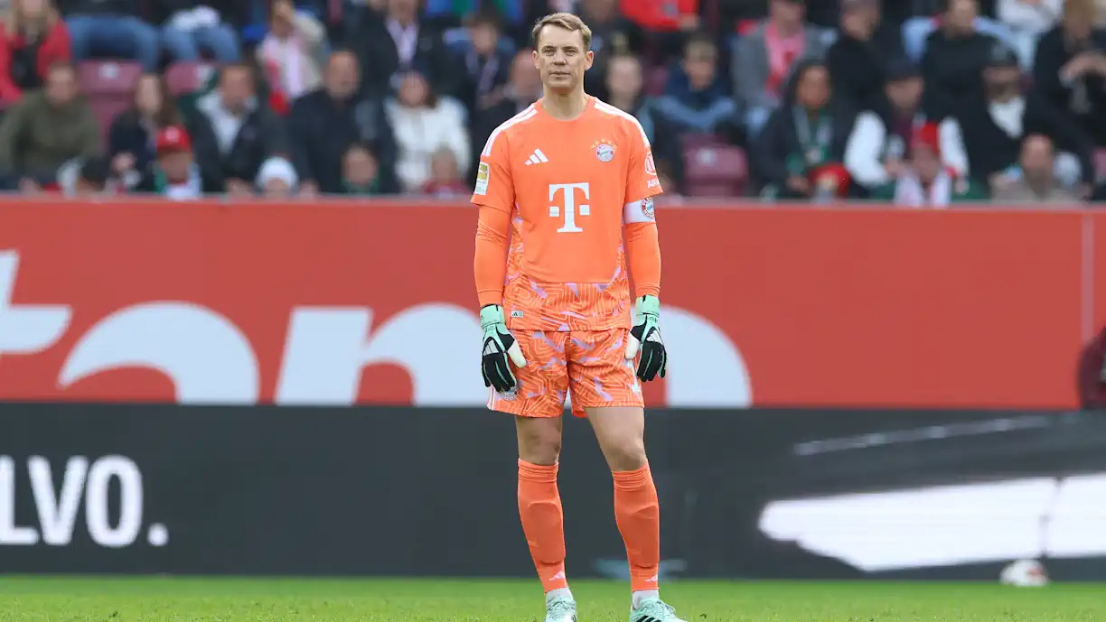 Bayern de Munique empatou a dois golos na visita ao Augsburg; Rodrigo Ribeiro, ex avançado do Sporting, marcou