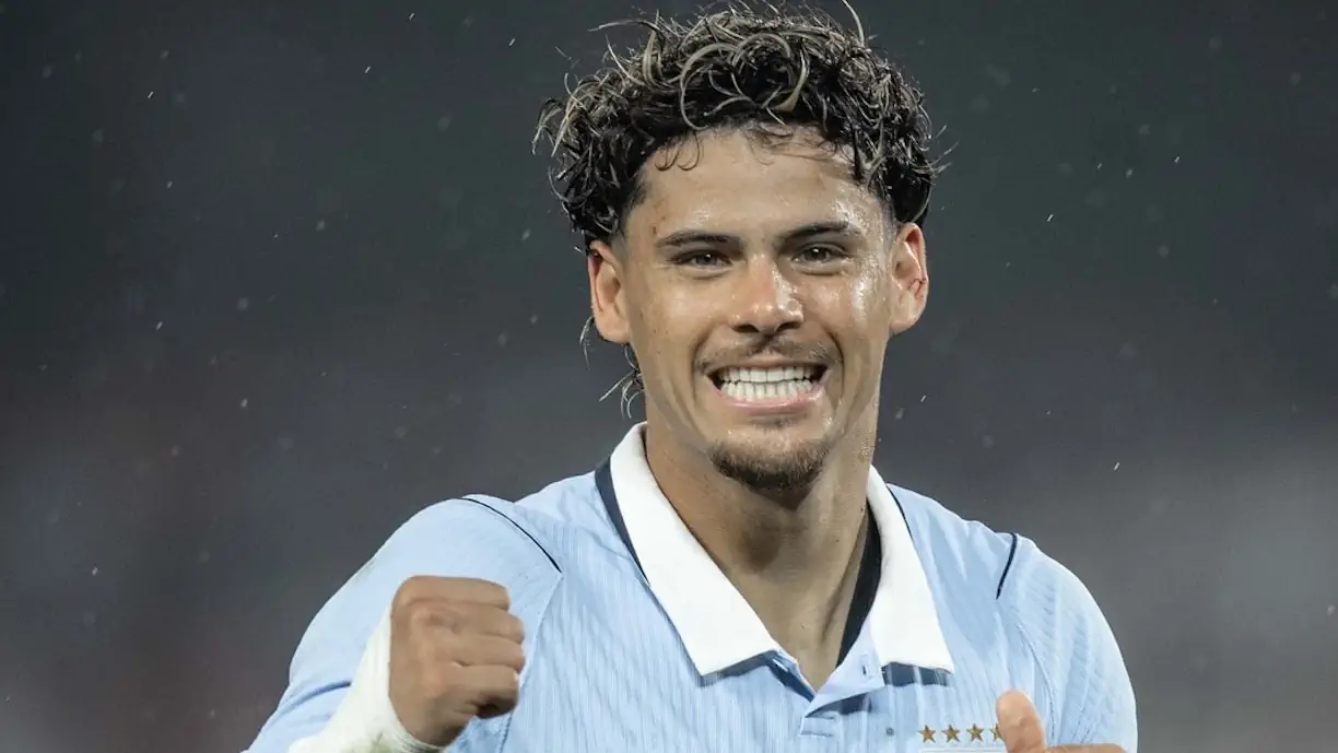 Maxi Araújo e Rodrigo Zalazar chegam ao Sporting em grande momento depois de terem sido protagonistas na goleada do Uruguai frente à Índia, por 6-1
