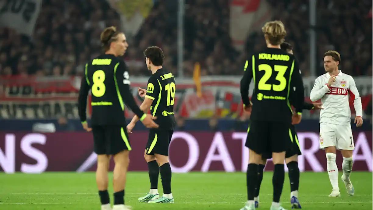 Expulsão de Morten Hjulmand, ex Sporting, no empate entre Estugarda e Atlético Madrid (1-1), para a Liga dos Campeões, mereceu a aprovação de Diego Simeone